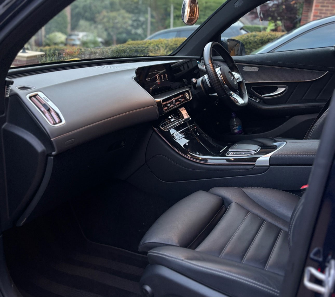interior of mercedes cleaned and valeted by AJ Detailing Watford