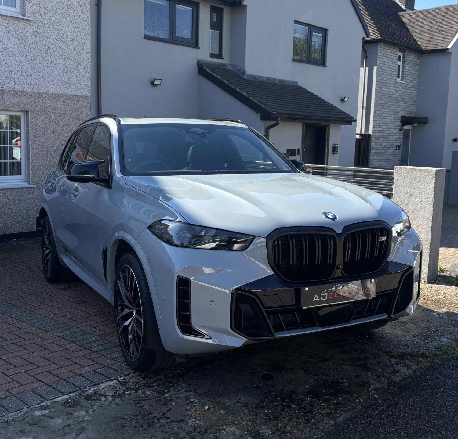 exterior of BMW SUV Jeep by AJ Detailing Watford